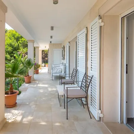 Oceanus Βίλα Χβαρ